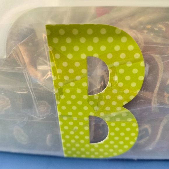 Johnny Carson Vintage Silk Tie Necktie Blue Red Small Paisley Formal Business - Picture 9 of 9